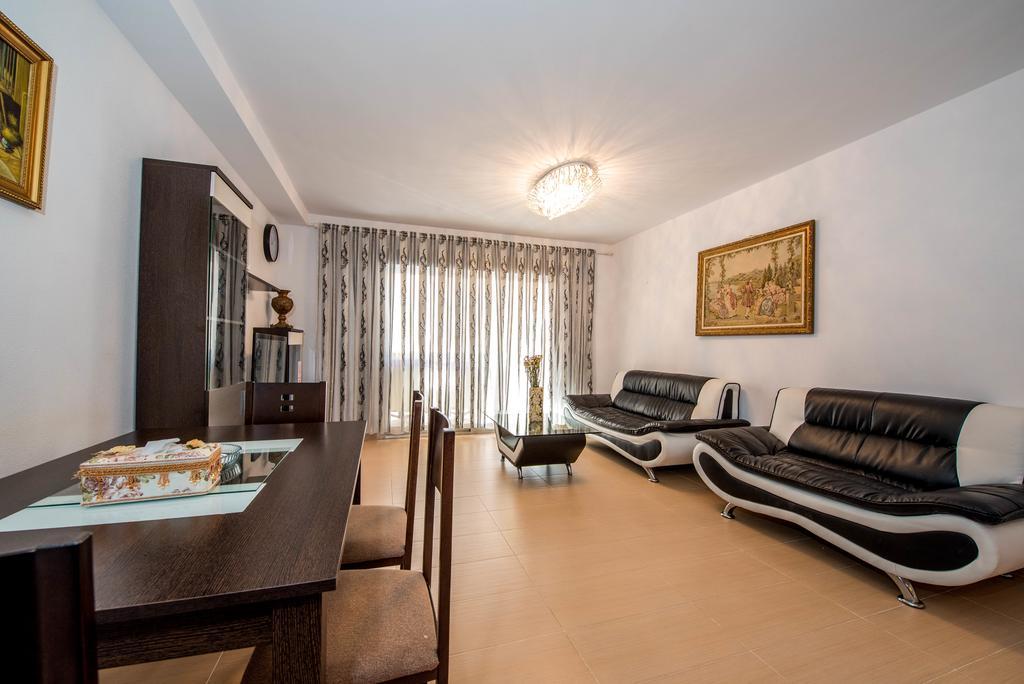 Apartments Slice Of Life Torrevieja Exterior photo